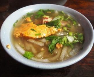 Banh-canh-Kon-Tum-1