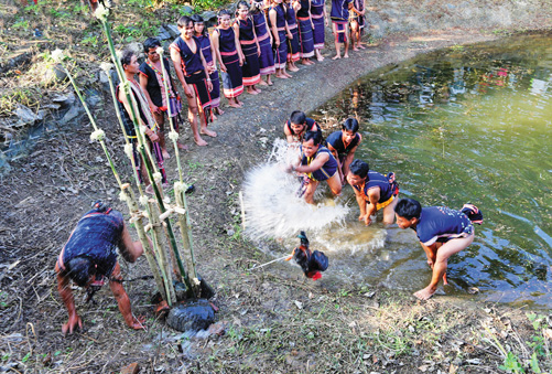 lễ cầu mưa gia rai kon tum