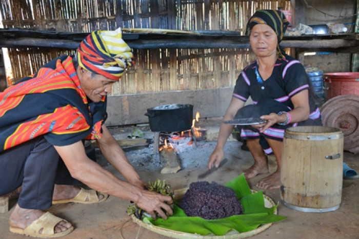 Dẻo thơm xôi nếp Ri Mẹt 1