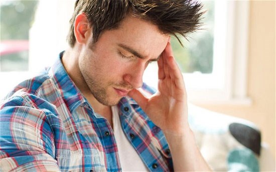 Đàn ông có nhiều khả năng bị trầm cảm nặng hơn so với phụ nữ - Ảnh: Shutterstock