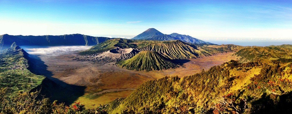 Khám phá gần 45 núi lửa ở Java, Indonesia